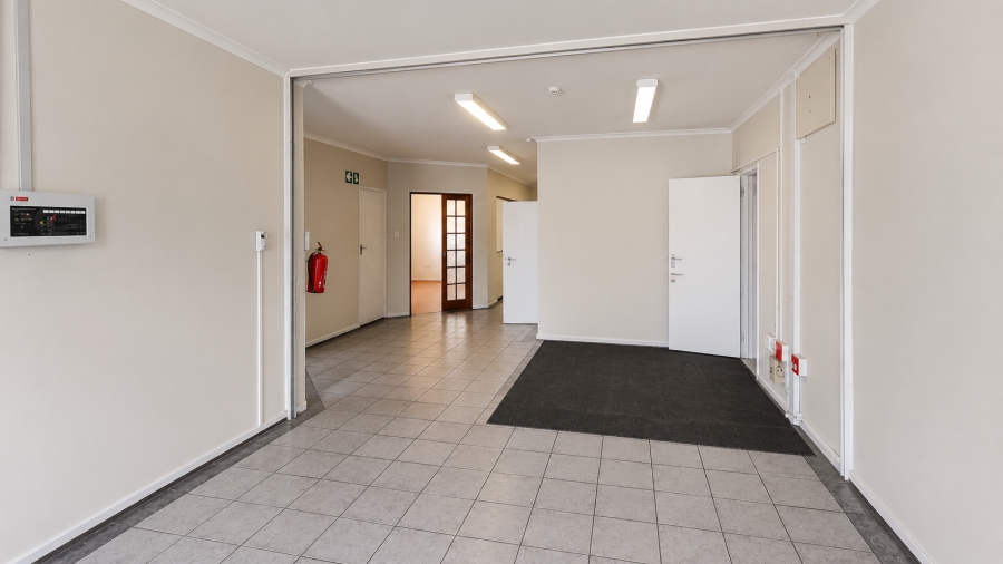 To Let Commercial Property for Rent in Killarney Gardens Western Cape